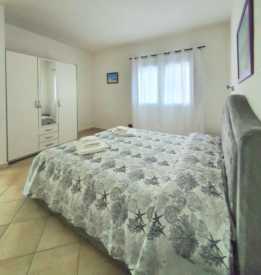 Dommos - Limone Apartment Orosei Ngoại thất bức ảnh