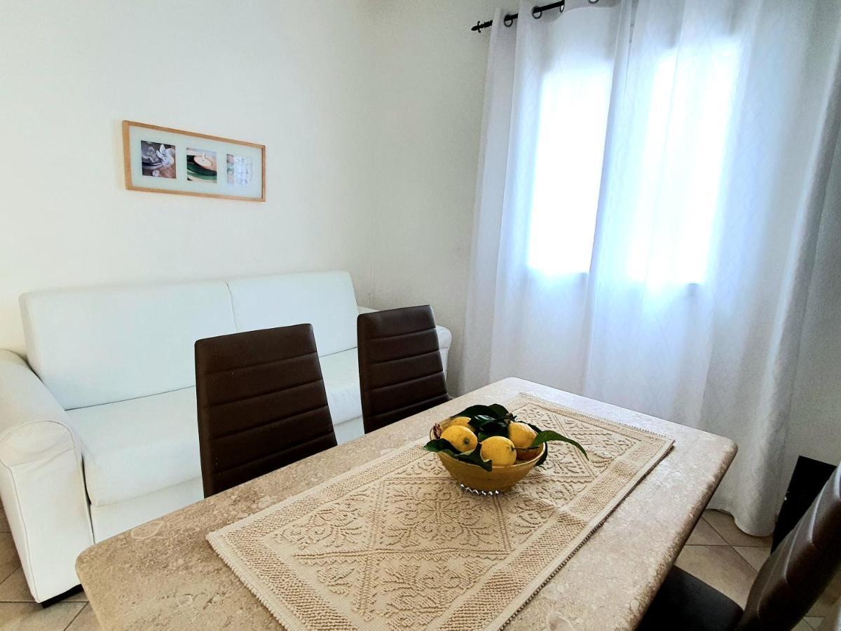 Dommos - Limone Apartment Orosei Ngoại thất bức ảnh