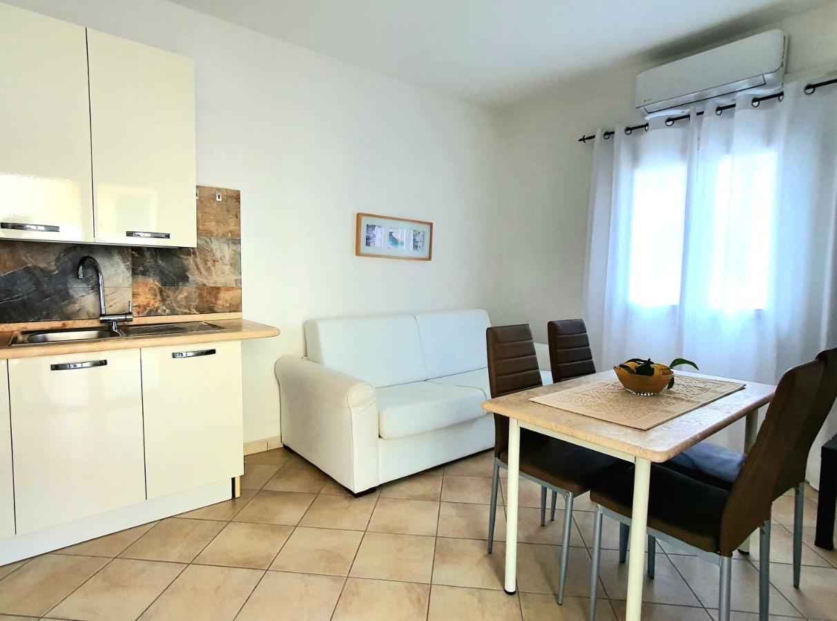 Dommos - Limone Apartment Orosei Ngoại thất bức ảnh